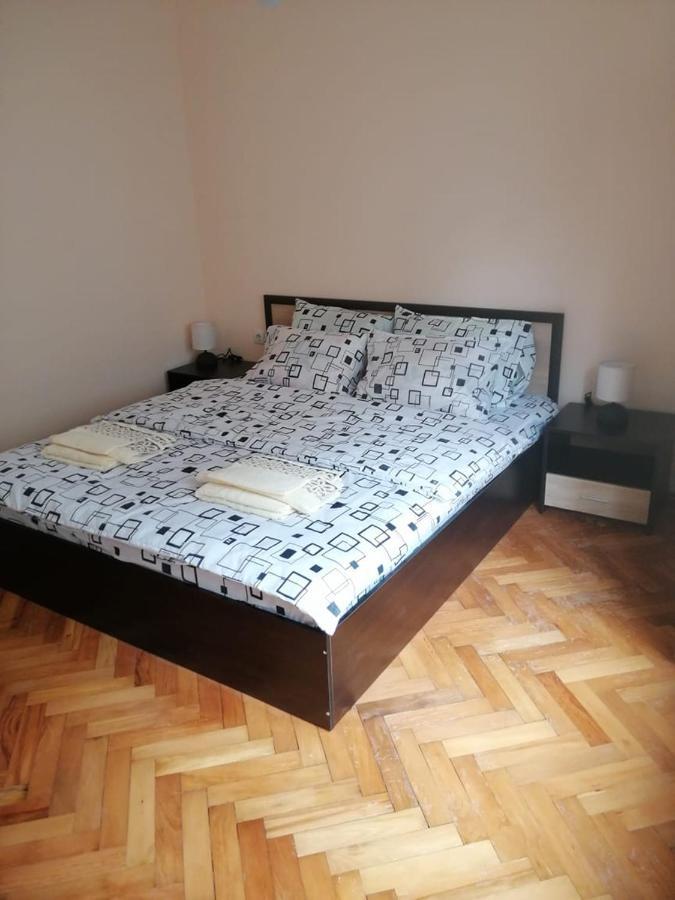 Дом Тодор И Тота Мутевски Troyan  Luaran gambar