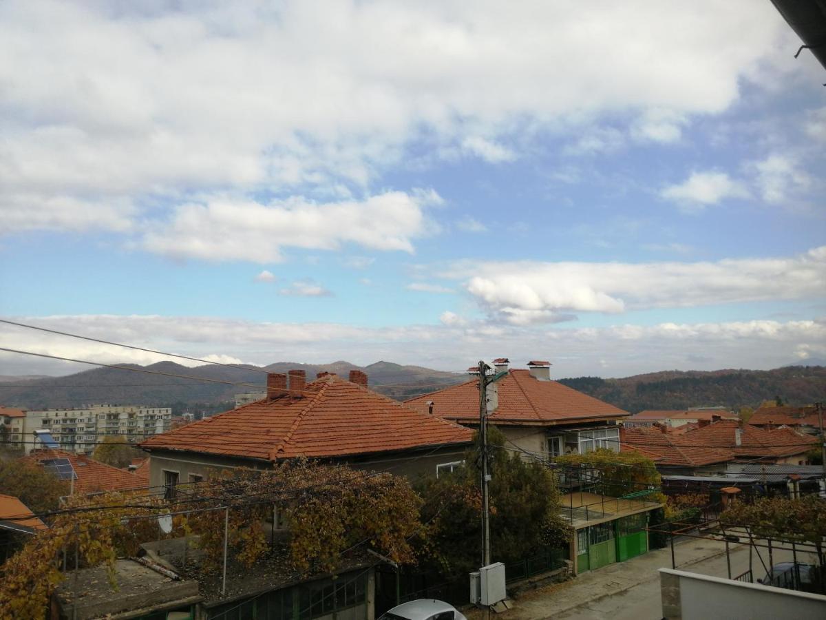 Дом Тодор И Тота Мутевски Troyan  Luaran gambar