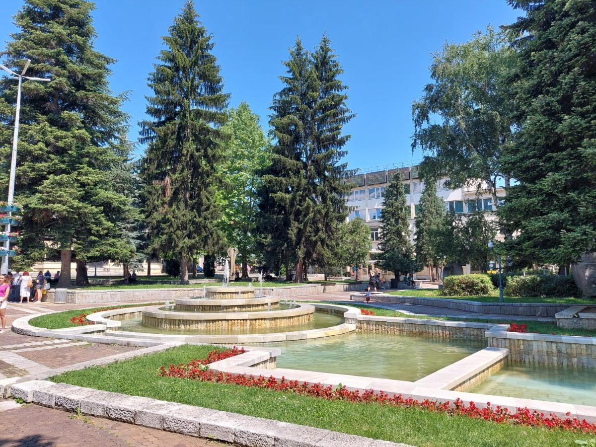 Дом Тодор И Тота Мутевски Troyan  Luaran gambar