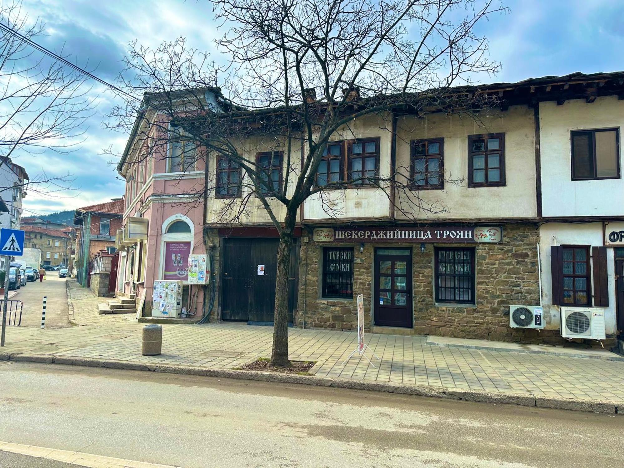 Дом Тодор И Тота Мутевски Troyan  Luaran gambar